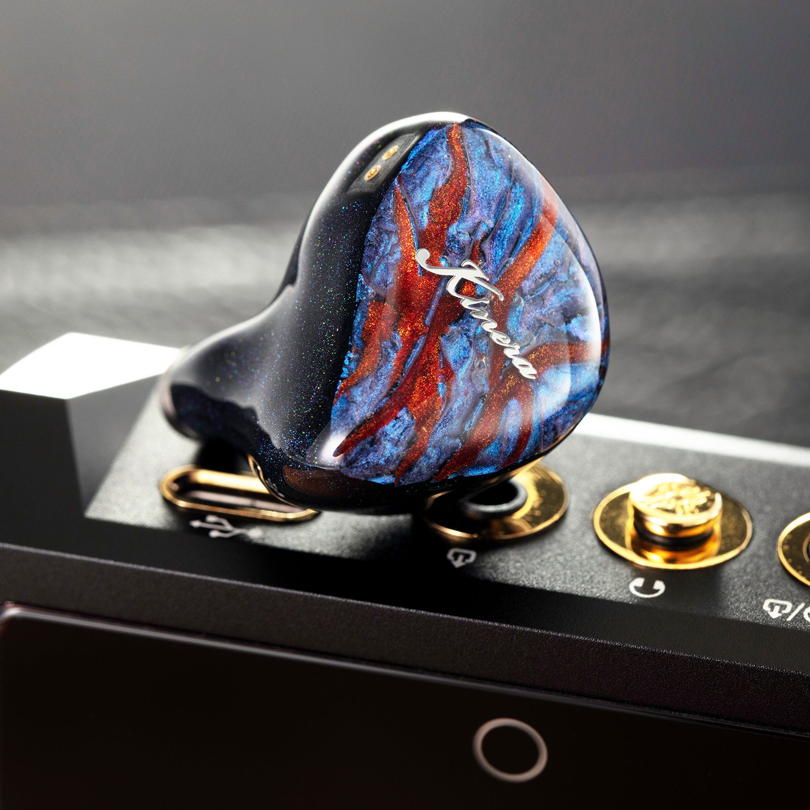 イヤホン Kinera Imperial LOKI Kinera Imperial Loki Flagship 12 Driver Quadbrid IEMs | Bloom Audio
